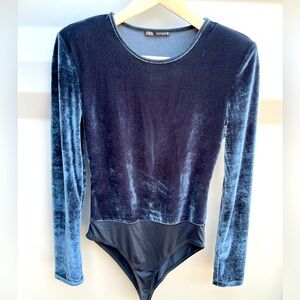 Zara Crushed Velveteen Bodysuit Size S